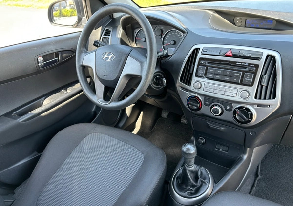 Hyundai i20 cena 24999 przebieg: 115000, rok produkcji 2014 z Świebodzin małe 232